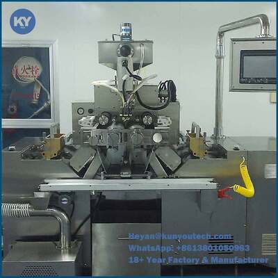 गुणवत्ता  High Precision Paintball Encapsulation Machine With 8000 Pcs Paintballs Per Hour कारखाना