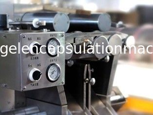 मछली के तेल, लहसुन का तेल, विटामिन भरने के लिए 13kw क्लासिक डिजाइन सॉफ्टगेल एनकैप्सुलेशन मशीन