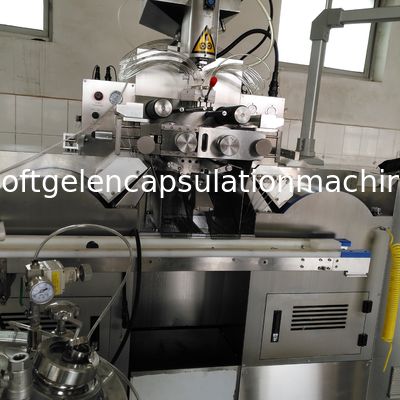 सीएस गेम के लिए 0.5 इंच छोटी पेंटबॉल एनकैप्सुलेशन मशीन / कैप्सूल निर्माण मशीन