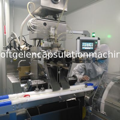 13kw स्वचालित तरल सॉफ्टगेल भरने की मशीन सॉफ्टगेल एनकैप्सुलेशन 103 X 172mm